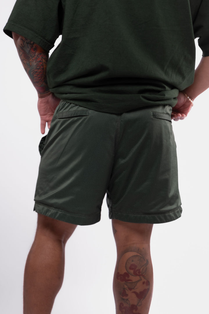 Cafeteria Signature 5.5" Mesh Shorts