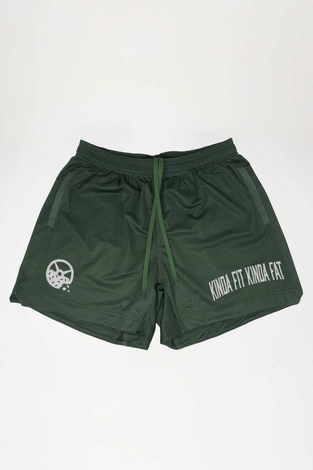 Cafeteria Signature 5.5" Mesh Shorts